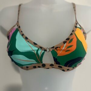 Multi color small Cupshe swimsuit top